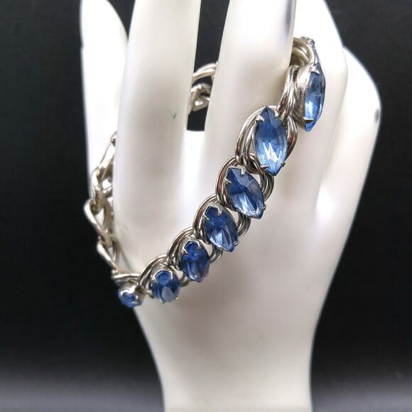 Light Vintage Blue Rhinestone Bracelet, Silver Tone Heavy Chain, 1950s - Picture 3 of 10